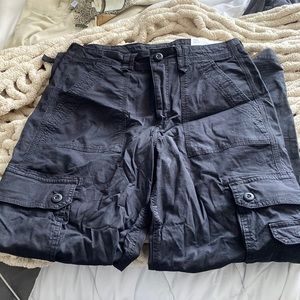 Black Oversized Vintage Cargo Pants🫶